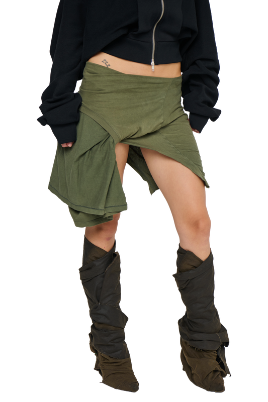 T-Skirt - Medium Offerings