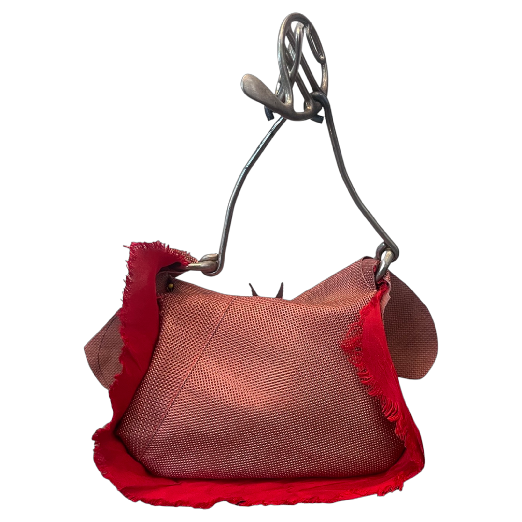 Manola's Bag in Textured Red